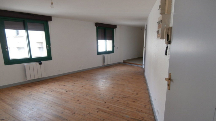 Ma-Cabane - Vente Immeuble Tournon-sur-Rhône, 84 m²