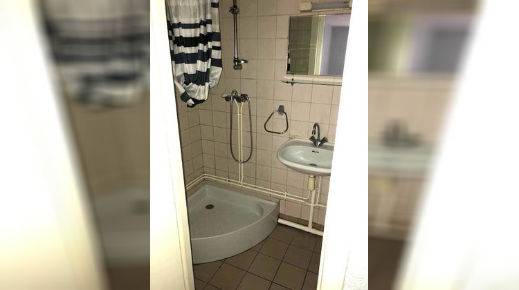 Ma-Cabane - Vente Immeuble Tournon-sur-Rhône, 84 m²