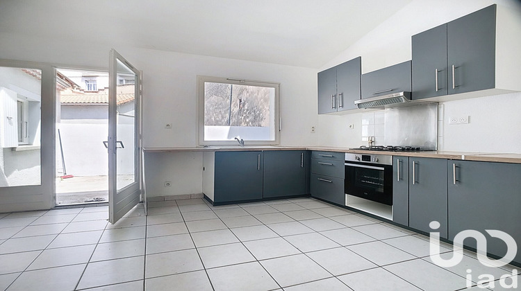 Ma-Cabane - Vente Immeuble Tournon-sur-Rhône, 405 m²