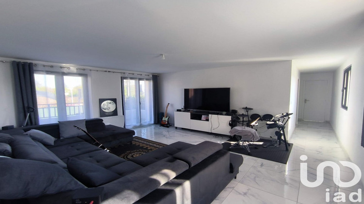 Ma-Cabane - Vente Immeuble Tremblay en France, 267 m²