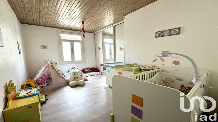 Ma-Cabane - Vente Immeuble Uchaud, 123 m²