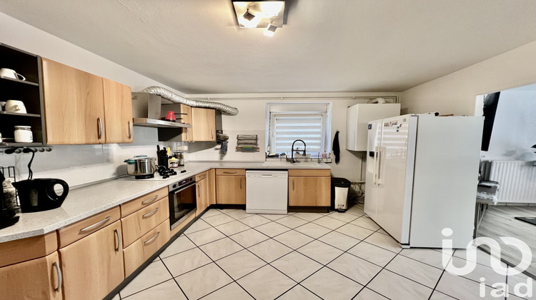 Ma-Cabane - Vente Immeuble Uckange, 297 m²