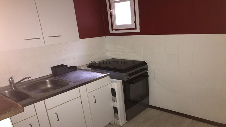 Ma-Cabane - Vente Immeuble UZERCHE, 240 m²