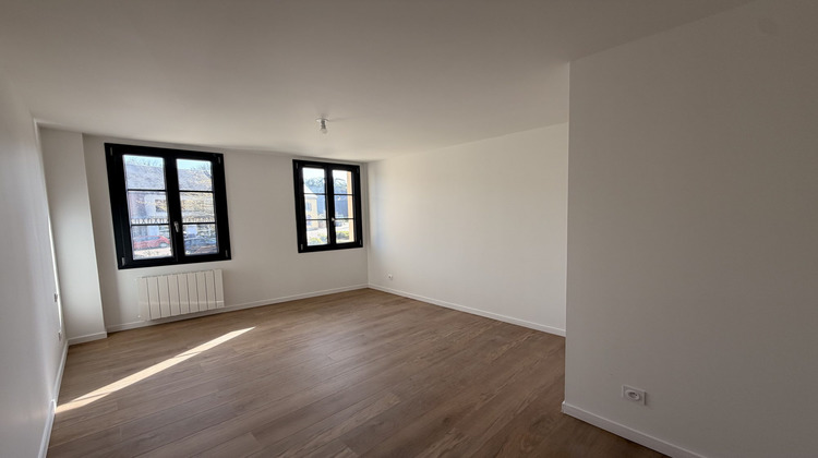 Ma-Cabane - Vente Immeuble Val-de-Saâne, 189 m²