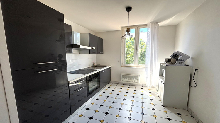 Ma-Cabane - Vente Immeuble Valence, 186 m²