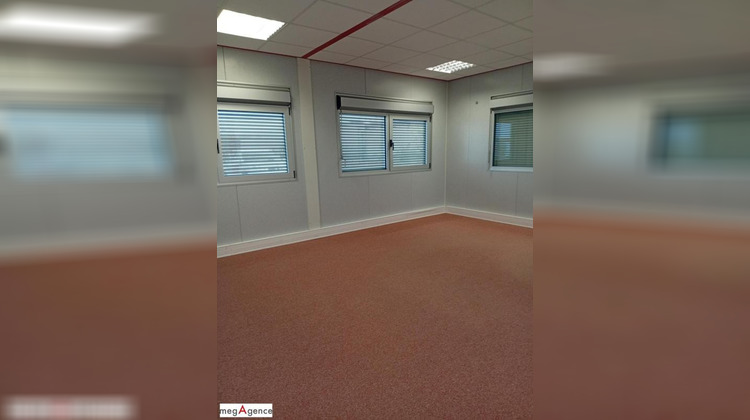 Ma-Cabane - Vente Immeuble VARENNES SUR ALLIER, 375 m²