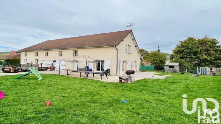 Ma-Cabane - Vente Immeuble Vauchassis, 220 m²