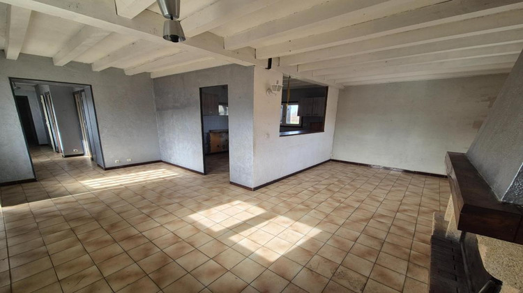 Ma-Cabane - Vente Immeuble VEAUCHE, 240 m²