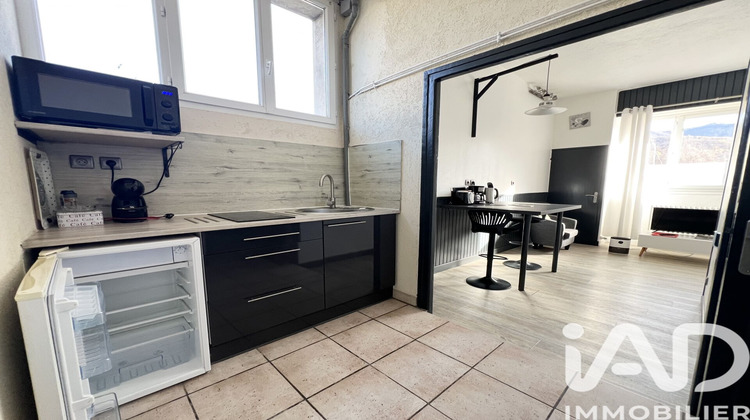 Ma-Cabane - Vente Immeuble Vic-sur-Cère, 212 m²