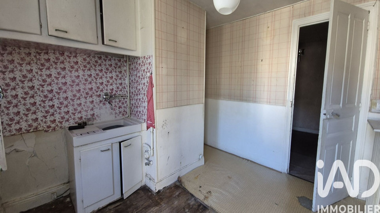 Ma-Cabane - Vente Immeuble Vic-sur-Cère, 80 m²