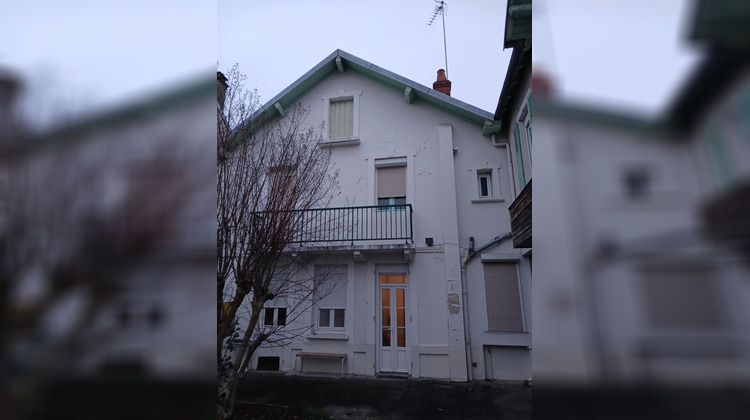 Ma-Cabane - Vente Immeuble VICHY, 130 m²