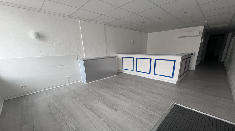 Ma-Cabane - Vente Immeuble Vidauban, 210 m²