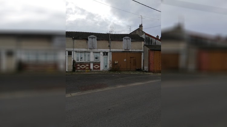 Ma-Cabane - Vente Immeuble Vierzon, 150 m²