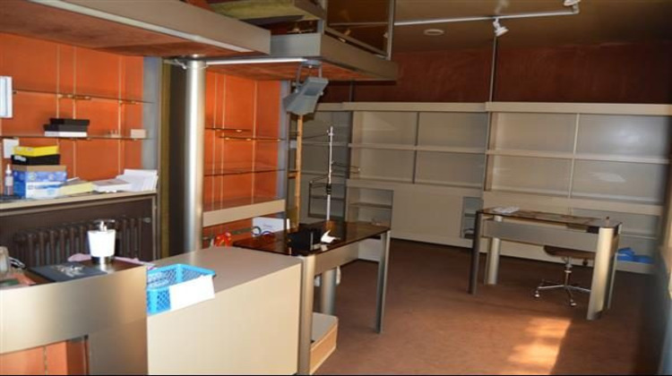 Ma-Cabane - Vente Immeuble Vierzon, 450 m²