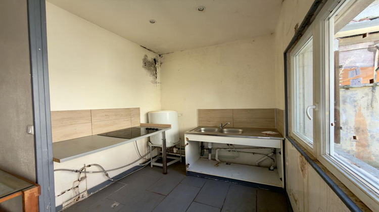 Ma-Cabane - Vente Immeuble VIERZON, 60 m²