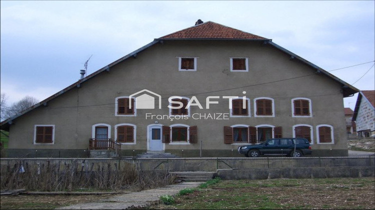 Ma-Cabane - Vente Immeuble Ville-du-Pont, 1000 m²