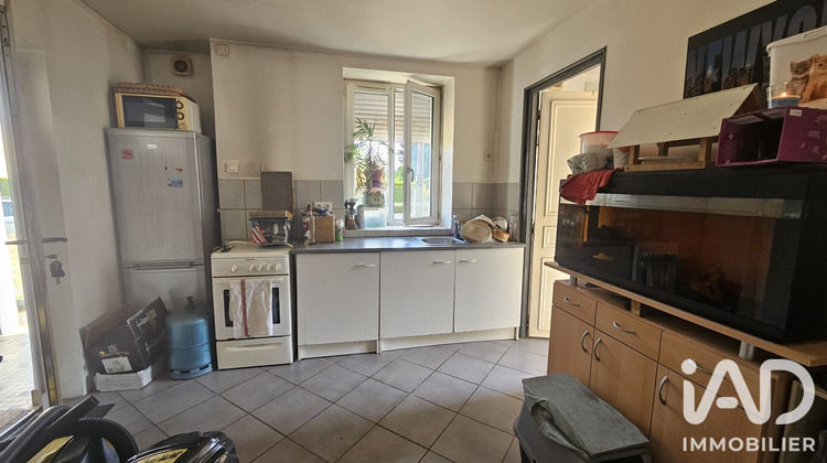 Ma-Cabane - Vente Immeuble Villeblevin, 135 m²