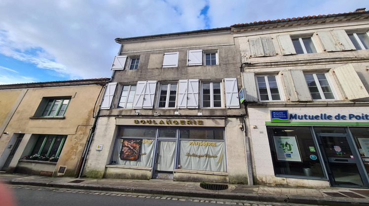 Ma-Cabane - Vente Immeuble VILLEBOIS LAVALETTE, 350 m²
