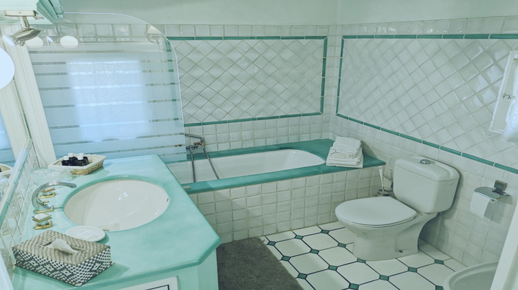 Ma-Cabane - Vente Immeuble VILLECROZE, 330 m²