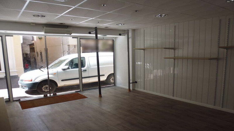 Ma-Cabane - Vente Immeuble VILLEFRANCHE-DE-ROUERGUE, 90 m²