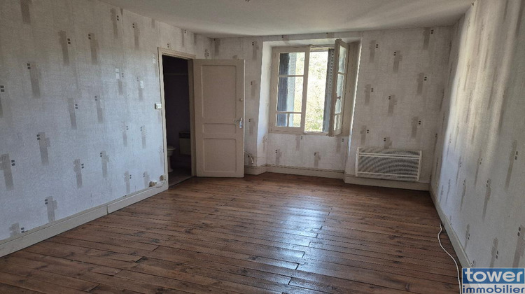 Ma-Cabane - Vente Immeuble Villefranche-de-Rouergue, 86 m²