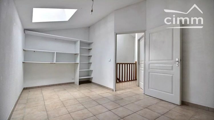 Ma-Cabane - Vente Immeuble Villeneuve-de-Berg, 147 m²