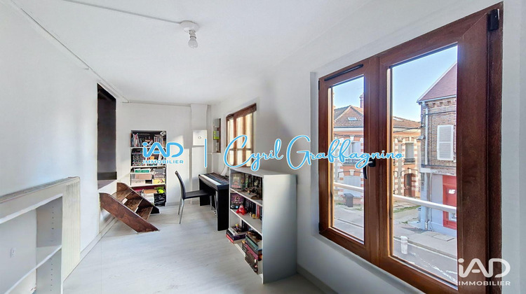 Ma-Cabane - Vente Immeuble Villeneuve-la-Guyard, 71 m²