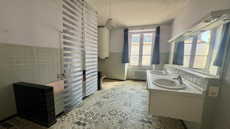 Ma-Cabane - Vente Immeuble Villeneuve-sur-Lot, 190 m²