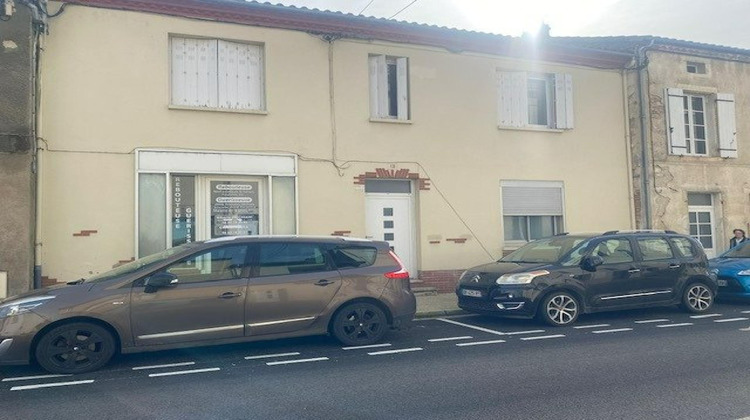 Ma-Cabane - Vente Immeuble Villeneuve-sur-Lot, 143 m²