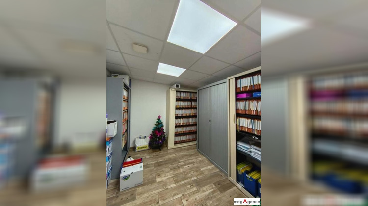 Ma-Cabane - Vente Immeuble VILLENEUVE SUR LOT, 200 m²