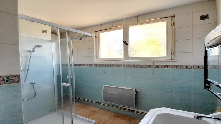 Ma-Cabane - Vente Immeuble Villeneuve-sur-Yonne, 82 m²