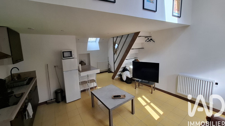 Ma-Cabane - Vente Immeuble Villeneuve-sur-Yonne, 75 m²