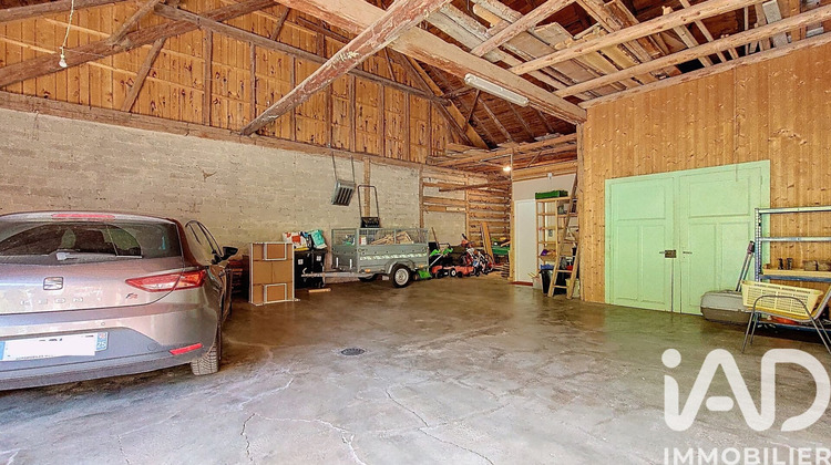 Ma-Cabane - Vente Immeuble Villers-le-Lac, 223 m²