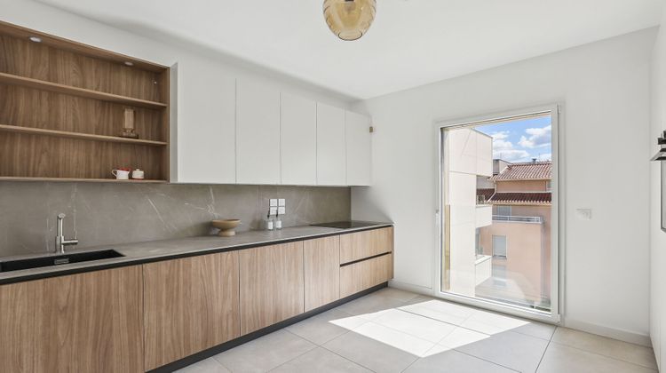 Ma-Cabane - Vente Immeuble VILLEURBANNE, 790 m²