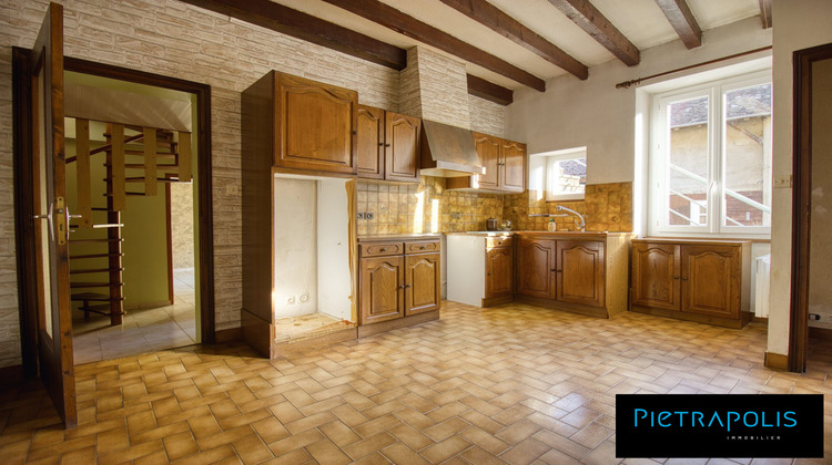 Ma-Cabane - Vente Immeuble Viré, 195 m²