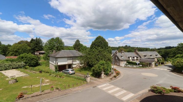 Ma-Cabane - Vente Immeuble Vitrac-sur-Montane, 480 m²