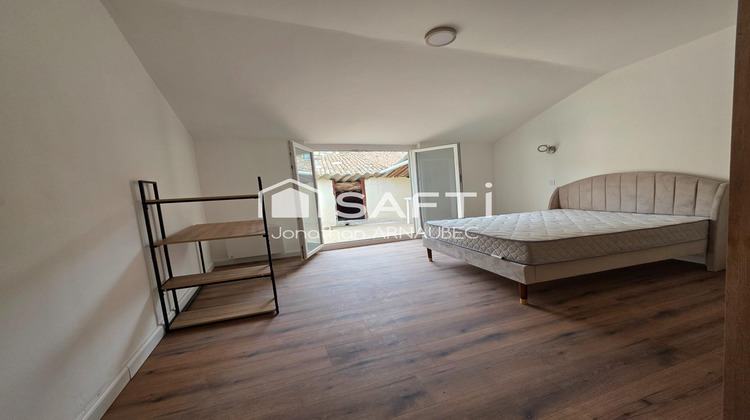 Ma-Cabane - Vente Immeuble Volonne, 195 m²