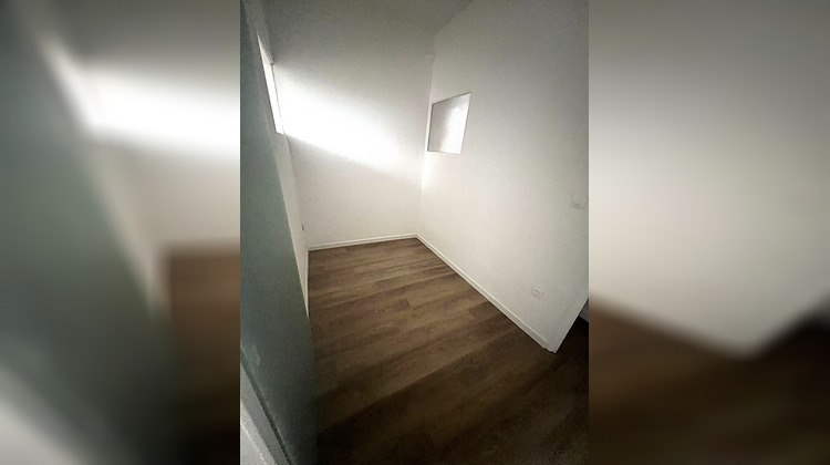 Ma-Cabane - Vente Immeuble VOUZIERS, 124 m²