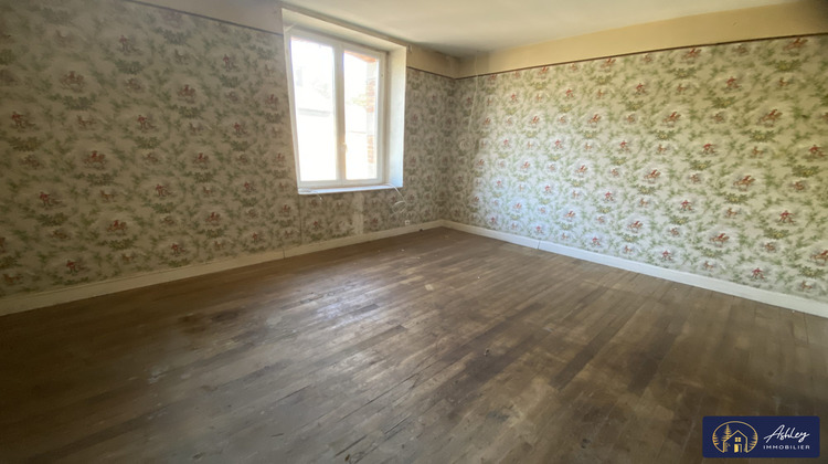 Ma-Cabane - Vente Immeuble Ydes, 180 m²