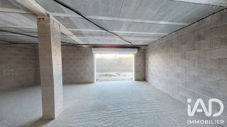 Ma-Cabane - Vente Local commercial Abeilhan, 126 m²
