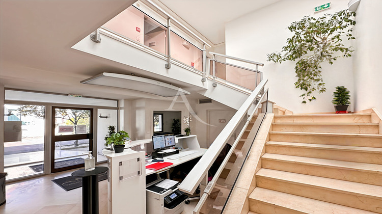 Ma-Cabane - Vente Local commercial ACHERES, 181 m²