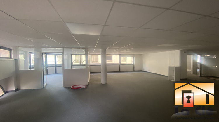 Ma-Cabane - Vente Local commercial Agen, 155 m²