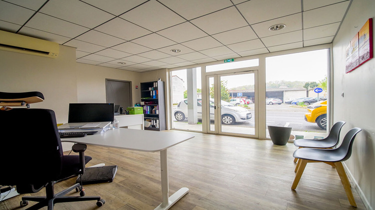 Ma-Cabane - Vente Local commercial AIRE-SUR-L'ADOUR, 125 m²