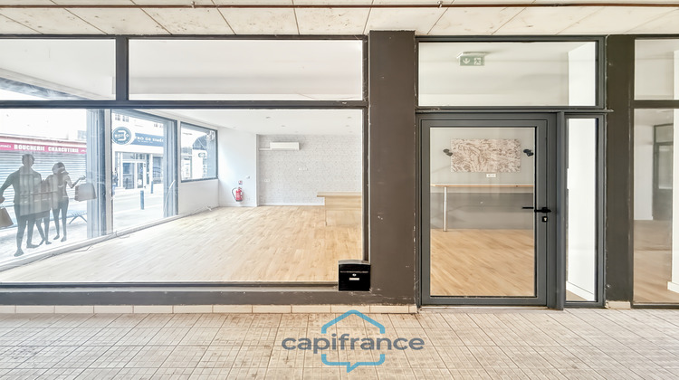 Ma-Cabane - Vente Local commercial AIRE SUR L ADOUR, 72 m²