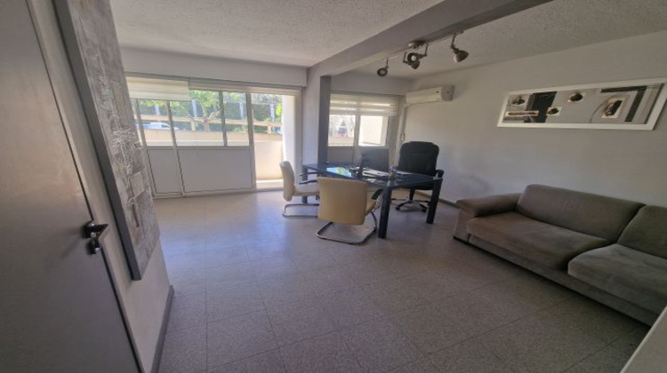 Ma-Cabane - Vente Local commercial Aix-en-Provence, 57 m²