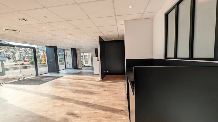 Ma-Cabane - Vente Local commercial Aix-les-Bains, 81 m²