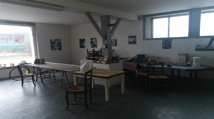 Ma-Cabane - Vente Local commercial AIXE SUR VIENNE, 1000 m²
