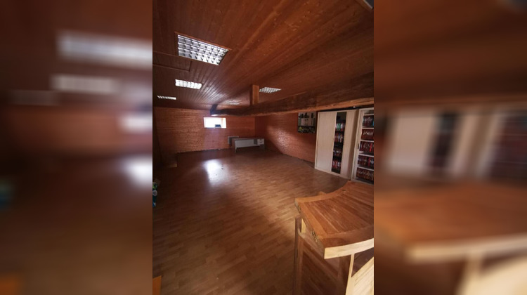 Ma-Cabane - Vente Local commercial AIXE SUR VIENNE, 138 m²