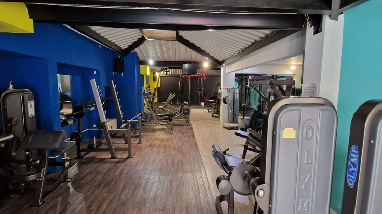 Ma-Cabane - Vente Local commercial AJACCIO, 800 m²