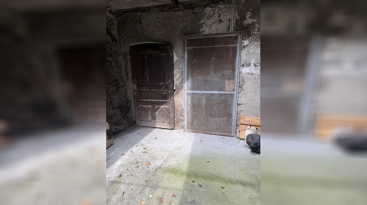 Ma-Cabane - Vente Local commercial Albertville, 107 m²